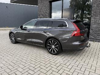 Volvo V-60 2.0 T6 AWD Recharge 253PK Aut. Ultimate Bright VOL! picture 15