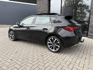 Seat Leon FR 1.4 TSI e-Hybrid 204PK DSG PANO VOL! picture 11