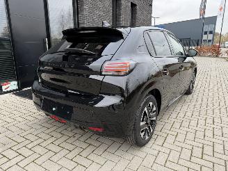 Peugeot 208 NEW MOD! 1.2 Turbo 101PK Allure picture 7