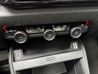 Citroën E-C4 X 50kWh 136PK Aut. Shine PANO HEAD-UP VOL! picture 28