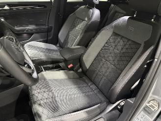 Volkswagen T-Roc 1.5 TSI 150PK DSG7 R-Line picture 16