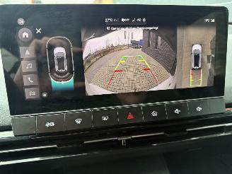 MG MG4 Electric Luxury 64kWh 204PK Aut. picture 24