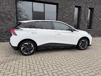 MG MG4 Electric Luxury 64kWh 204PK Aut. picture 5