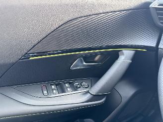 Peugeot e-2008 GT 54kWh 156PK Aut. NEW! picture 32