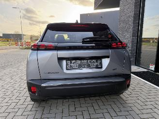 Peugeot e-2008 GT 54kWh 156PK Aut. NEW! picture 9