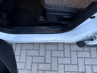 Renault Captur NEW MOD. 1.3 Mild Hybrid 160PK Aut. Techno picture 38