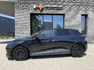 Voiture accidenté MG MG4 Electric Long Range 64kWh 204PK Aut. Luxury 2025/6