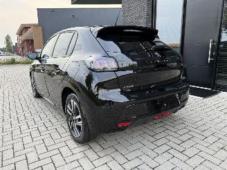 Peugeot 208 1.2 PureTech 101PK Allure picture 14