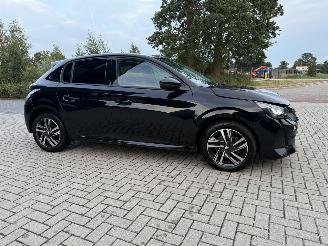 Peugeot 208 1.2 PureTech 101PK Allure picture 8