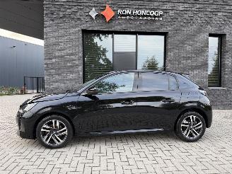 krockskadad bil auto Peugeot 208 1.2 PureTech 101PK Allure 2023/4