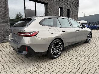 BMW i5 Touring eDrive40 84kWh 341PK M-Sport picture 6