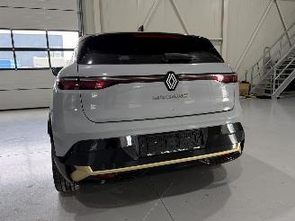 Renault Mégane E-Tech EV60 Optimum Charge 220 ICONIC FULL OPTIONS! picture 6