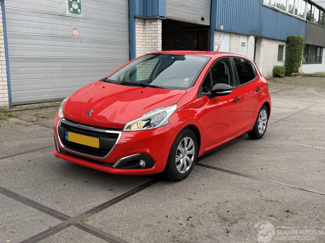 Peugeot 208 1.2 Blue Lease 2017 Navi Airco 5DRS