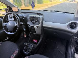 Citroën C1 5-deurs airco rijdende auto picture 10