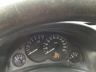 Opel Combo -C-VAN 1.6 benzine / lpg met lichte schade picture 10