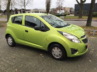 Avarii autoturisme Chevrolet Spark Sprak 1.0 16v ls zeer lichte schade met Nw apk 2010/11