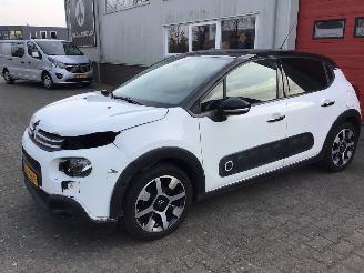 Schadeauto Citroën C3 1.2 S&S SHINE lichte schade 2018/4