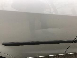 Opel Agila Agila 1.2 edition met zeer lichte schade picture 8