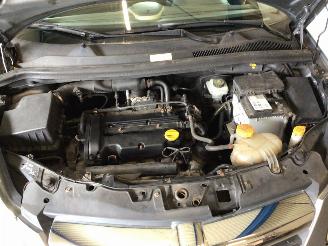 Opel Corsa 1.4-16v enjoy picture 8