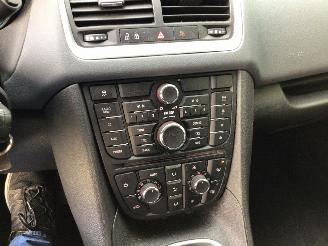Opel Meriva Meriva 1.4 turbo cosmo schadevrij picture 11