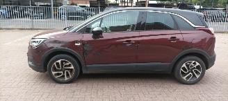 Opel Crossland Bj:04-2018 1.2-T. Automatik Climatecontrol Navigatie Stoelverwarming Lichtautomaat Privacyglas Stuurwiel met verwarming armsteun Trekhaak Mistlampen Parkeersensoren voor en achter picture 3