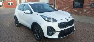 Avarii autoturisme Kia Sportage GT-LINE 2.0-CRDI Automatik 185pk 4x4 JBL full-Led Navi Keyless entry Climatecontrol 4xStoelverwarming Leder Elektrische stoelen 2019/12