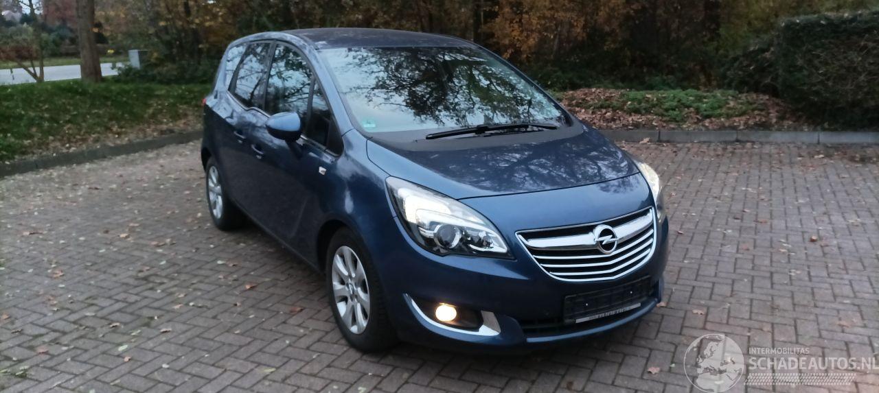 Opel Meriva 1.4-Turbo 140pk Automatik Innovation uitvoering Navi Climatecontrol CruiseControl Stoelverwarming stuurwiel met verwarming trekhaak Achteruitrijcamera privacy glas Mistlampen Led-Dagrijverlichting