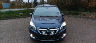 Opel Meriva 1.4-Turbo 140pk Automatik Innovation uitvoering Navi Climatecontrol CruiseControl Stoelverwarming stuurwiel met verwarming trekhaak Achteruitrijcamera privacy glas Mistlampen Led-Dagrijverlichting picture 12