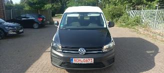 Volkswagen Caddy Bj: 2-2016 2.0-TDI Facelift TÜV+Timingbelt new 11-2025 picture 2