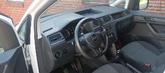 Volkswagen Caddy Bj: 2-2016 2.0-TDI Facelift TÜV+Timingbelt new 11-2025 picture 12