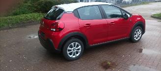 Citroën C3 1.2-Benzine Airconditioning stoelverwarming CruiseControl Dab audio Led dagrijverlichting Led koplampen picture 4