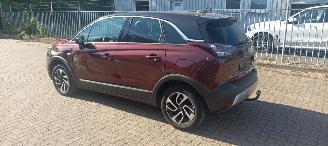 Opel Crossland 1.2-Turbo Automatik Innovation uitvoering Navi Full-Led koplampen Led achterlichten Climatecontrol CruiseControl Leren-Stuurwiel met verwarming Stoelverwarming trekhaak Bi-Color pearl metallic lak picture 5