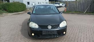 Coche accidentado Volkswagen Golf  2006/12