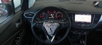 Opel Crossland Innovation 1.2-Turbo 110pk Automaat Navi Led Climatecontrol CruiseControl Stoelverwarming Lichtautomaat Privacyglas Stuurwiel met verwarming inklapbare buitenspiegels Dimmende binnenspiegel Half leren bekleding trekhaak 16-inch Opel velgen picture 22