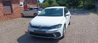 Volkswagen Polo Digitale cockpit Full-Led koplampen Led achterlichten Stoelverwarming Cruisecontrol Dab Radio elektrische buitenspiegels met verwarming Parkeersensoren voor en achter Drivelane assistent picture 11