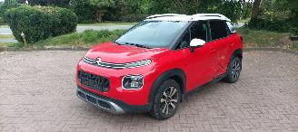 Voiture accidenté Citroën C3 Aircross 1.2-Turbo 110pk Automaat Navi Led Climatecontrol CruiseControl Stoelverwarming Lichtautomaat Privacyglas Regensensor Blindspot systeem  automatische dimmende binnenspiegel Parkeersensoren Trekhaak 2018/10