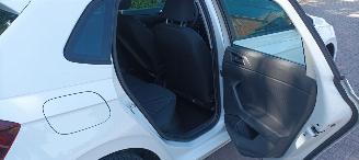 Volkswagen Polo 1.0-mpi 80pk Airconditioning Led koplampen Virtual Cockpit Frontassistent  Drivelane assistent Stoelverwarming Cruisecontrol picture 18