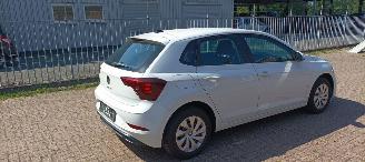Volkswagen Polo 1.0-mpi 80pk Airconditioning Led koplampen Virtual Cockpit Frontassistent  Drivelane assistent Stoelverwarming Cruisecontrol picture 4