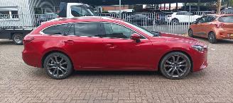 skadebil auto Mazda 6 Executive Line 2.2 Automatik 4x4 Full-Leder Full-Led Navi JBL-audio headup Display keyless Entry trekhaak Blindspot systeem Climatecontrol CruiseControl met radar 2015/2