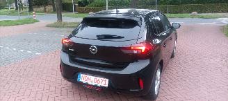 Opel Corsa 1.2-12v Navi Full-Led koplampen Cruisecontrol Achteruitrijcamera Drivelane assistent Stoelverwarming stuurwiel met verwarming Privacy glas Regensensor Automatisch dimmende binnenspiegel Parkeersensoren Elektrische buiten spiegels met verwarming 16-inch Sp picture 6