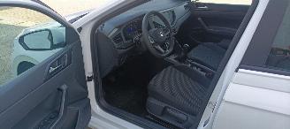 Volkswagen Polo Bj:01-2026 1.0Mpi Full-Led koplampen Cruisecontrol Digital Cockpit Stoelverwarming Lichtautomaat 4xElektrische ramen Elektrische-spiegels met verwarming Centrale vergrendeling met afstandsbediening Start-Stop Drivelane Parkeersensoren voor en achter picture 14