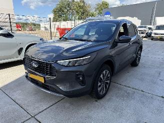 Voiture accidenté Ford Kuga 2.5 PHEV AUTOMAAT-NAVI-CAMERA-PDC 2025/5