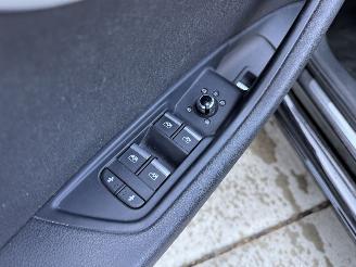 Audi A4 2.0 TDI Design Pro Line AUTOMAAT-NAVI-PDC picture 16