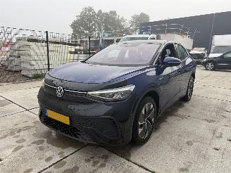 damaged passenger cars Volkswagen ID.5 PRO 77 kWh 204 PK -CRUISE-NAVI-PDC 2022/9