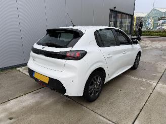 Peugeot 208 1.2 PureTech Blue Lease Active picture 5