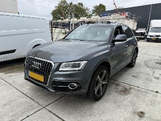Schadeauto Audi Q5 2.0 TFSI Quattro 230PK - 3xS-line PANO - NAVI - LED 2015/11