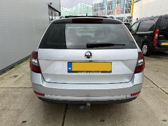 Skoda Octavia 1.5 TSI Greentech Buss Edition Plus -AUTOMAAT-LEDER-PANO-NAVI picture 8