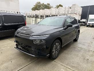 Schadeauto Xpeng G9 RWD LONG RANGE 98 kWh - 360 CAMERA - NAVI - LEDER - GLAZENDAK 2024/9