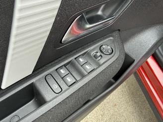 Citroën C4 1.2 Hybrid 136 Buss AUTOMAAT-CAMERA-CLIMA picture 14