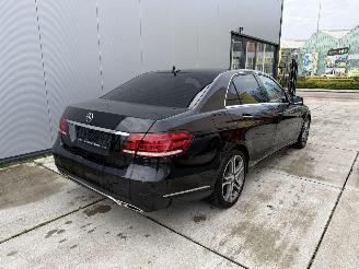 Mercedes E-klasse 220 d BleuTEC-AUTOMAAT-SCHUIFDAK-LEDER-NAVI picture 5